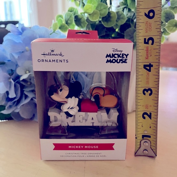 ✨ Hallmark Ornament Disney Mickey Mouse Dream NWT ✨ - Picture 3 of 9